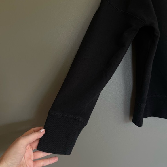 Vuori Cleo Sweatshirt Black Funnelneck Size Small Casual Comfortable Athletic - Picture 8 of 16
